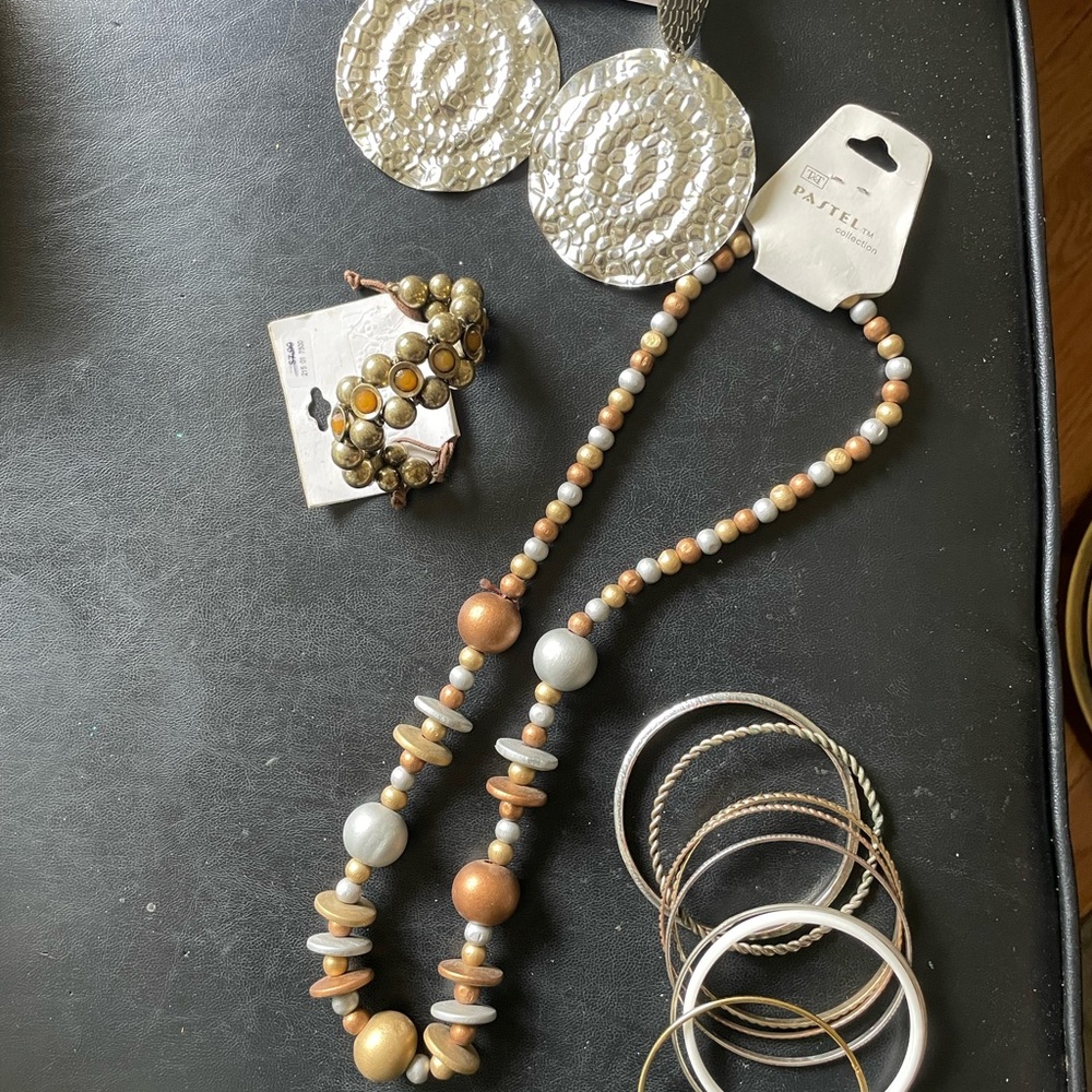Earth Tones Jewelry Lot